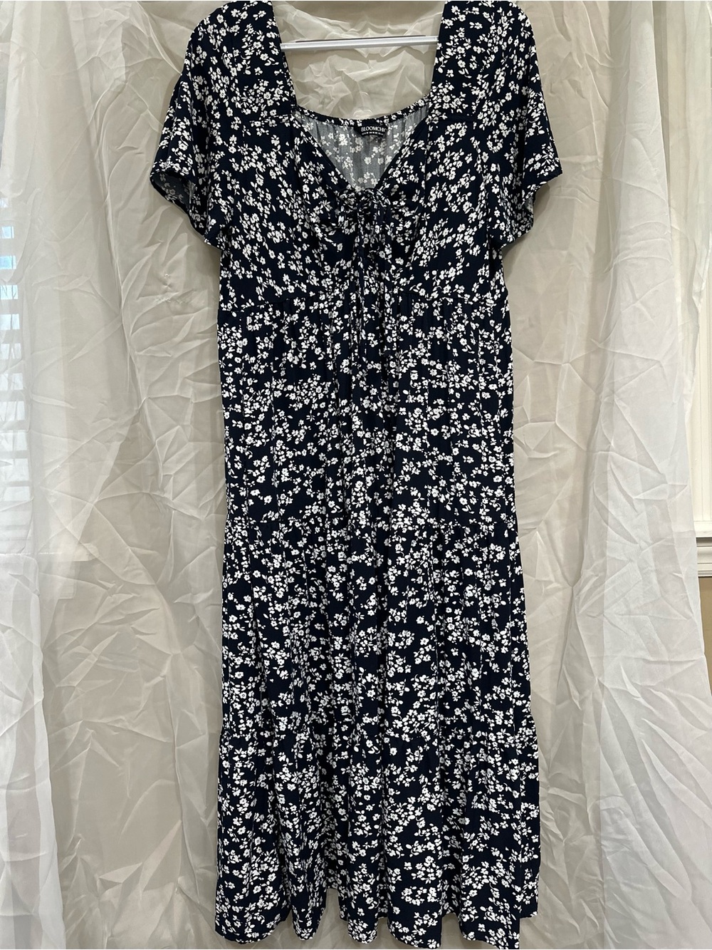 BloomChic Black and White Floral Tie-Front Midi Dress with Tiered Skirt